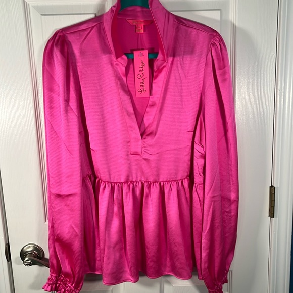 Lilly Pulitzer Tops - Lilly Pulitzer Jaylene long sleeve top color is cerise pink size 14 ￼